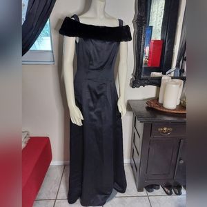 Night Way Collection dress